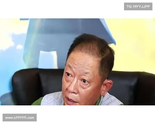 王志文现身全明星高尔夫盛典,断崖式衰老与秃顶问题引发热议(王志文 高主任) 王志文现身全明星高尔夫盛典,断崖式衰老与秃顶问题引发热议(王志文 高主任)